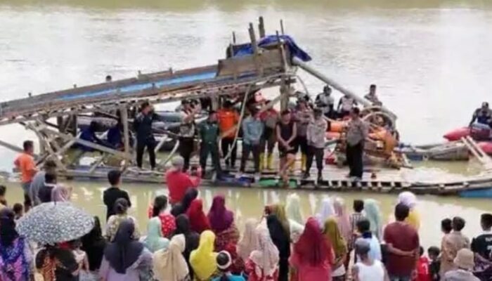 55 Rakit PETI Ditemukan di Sungai Kuantan, Tim Gabungan Kuansing Ultimatum Pembongkaran