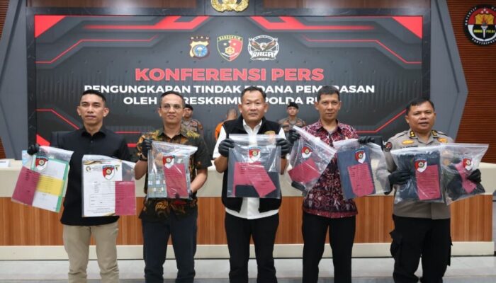 Polda Riau Ungkap Pemerasan Bermodus Pemberitaan, Petinggi Ormas Jadi Tersangka