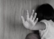 Tangisan Anak Perempuan Ungkap Kekejaman Ayah Tiri di Kampar, Diperlakukan Asusila Sejak Kecil