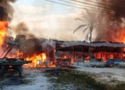 Tujuh Kios di Jalan SM Amin Pekanbaru Ludes Terbakar, Kerugian Capai Rp500 Juta